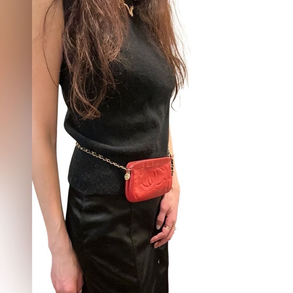Chanel mini clutch
